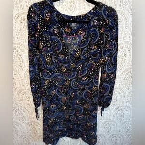Maeve Anthropologie size 4 Long Sleeve Dress- Black White Blue Print. Pockets